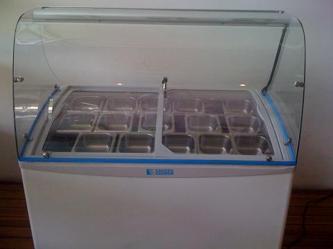 sanden ตู้แช่